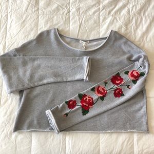 🌺Honey Punch cropped sweatshirt NWT